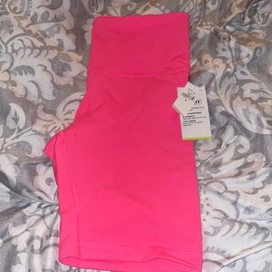 New with tags old navy biker shorts